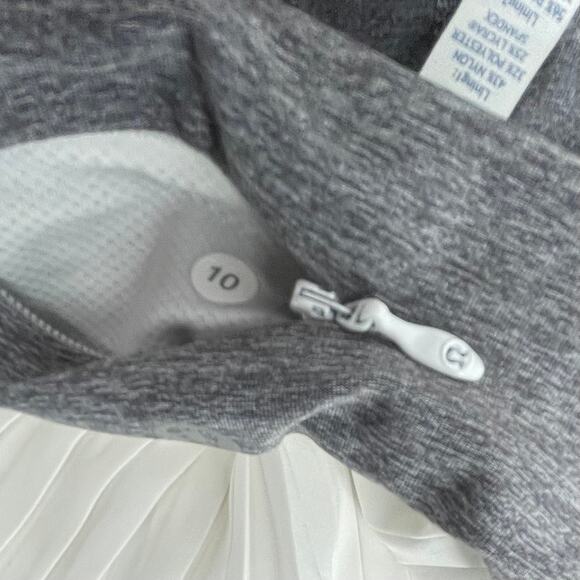 Lululemon Pleat to Street II White Gray Running Tennis Skirt Twirly Cute Size 10 - Picture 4 of 13